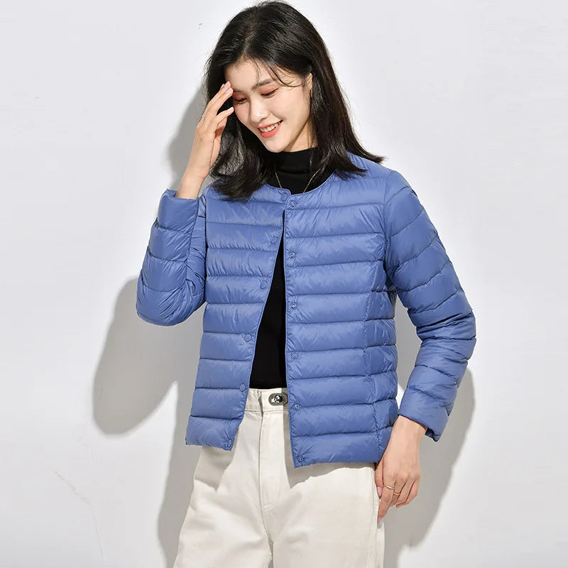Lightweight Down Jacket Women's Autumn and Winter 2025 New Short Slim-fit V-neck Round Neck Mother's Wear All-match Warm Jacket