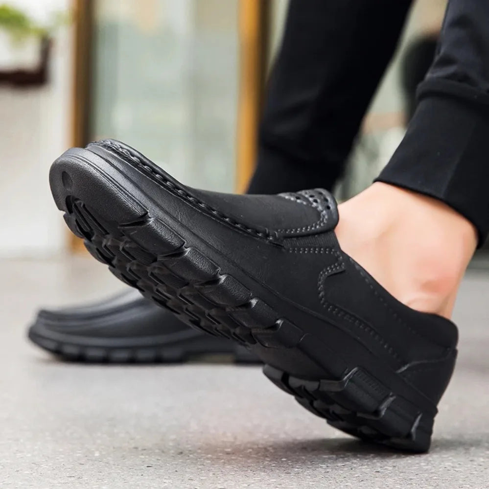 New Large Size 48 Lightweight Casual Shoes Men's Oil and Slip Resistant Chef Shoes One Stirrup Driving Shoes Garden Shoes Soft