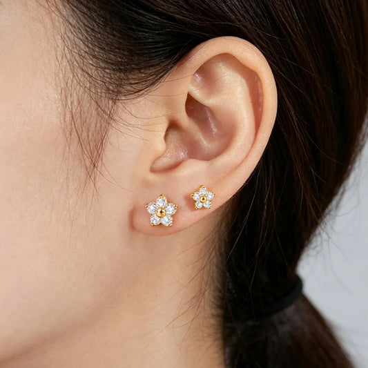 1/5PCS F136 Implant Titanium Earrings Stud,Trendy Flower Zirconia Cartilage Earrings,Tragus Conch Helix Piercing Jewelry