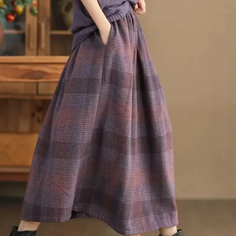 Women's new wool half skirt women's autumn winter skirt youth woven plaid warm A-line skirt girls mid long fashion woolen skirt