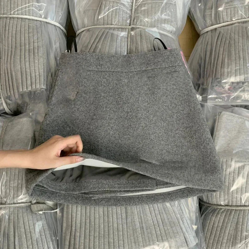 2026 New Gray Thicken Woolen Skirts Women Autumn Winter High Waist Anti-Glare Short Skirt Female Solid Simple Blended Skirts