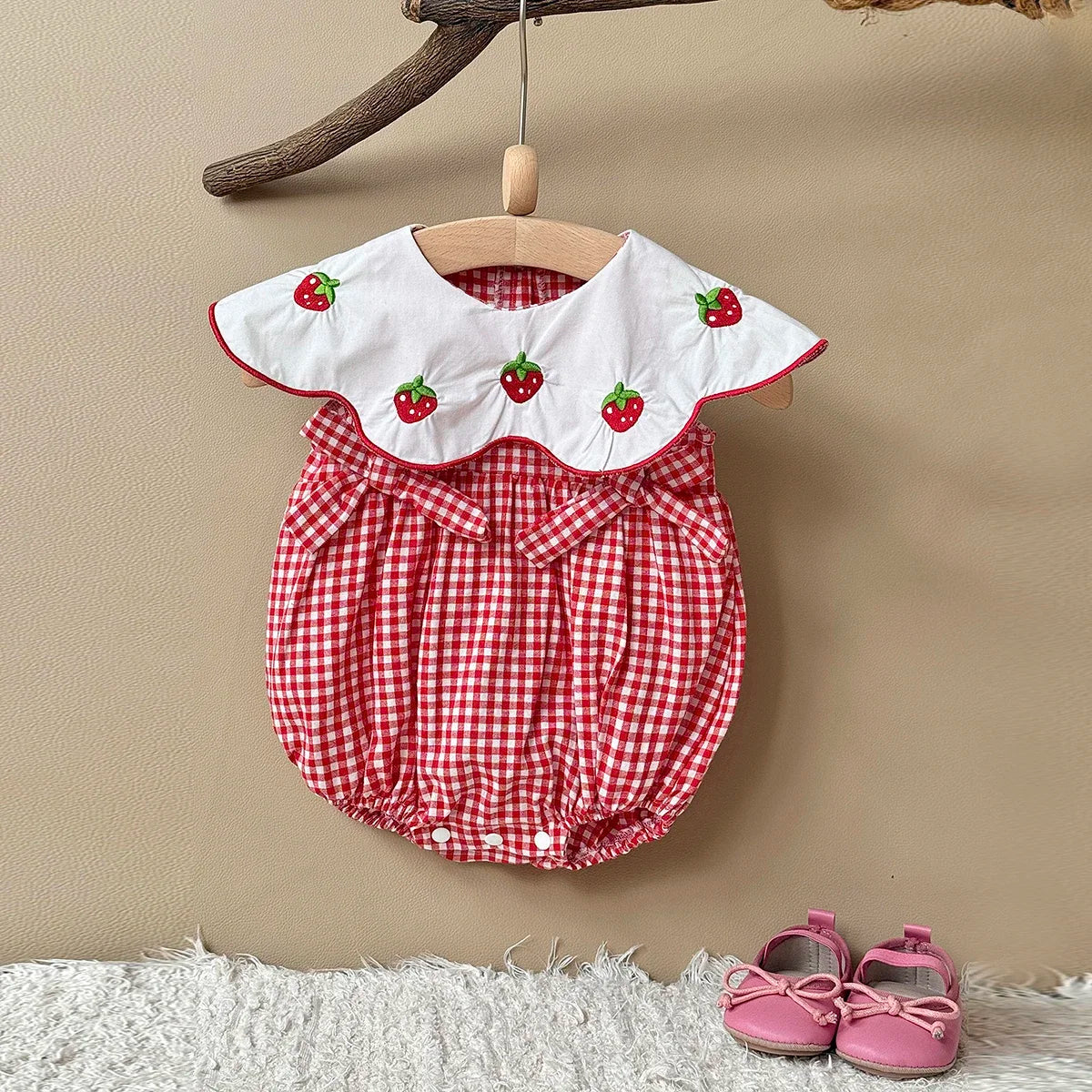 New Summer Baby Cotton Clothing Cute Newborn Baby Sleeveless Triangle Jumpsuit Baby Peter Pan Collar Jumpsuit 0-18M