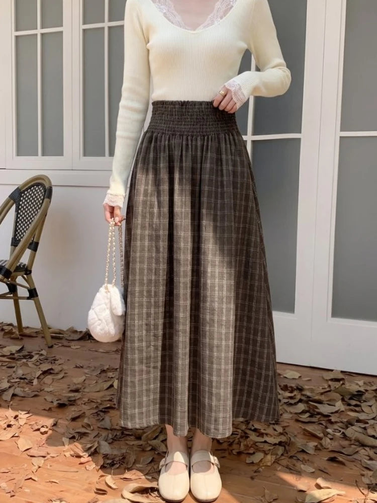 Women's Plaid Pleated Long Skirt with Pockets