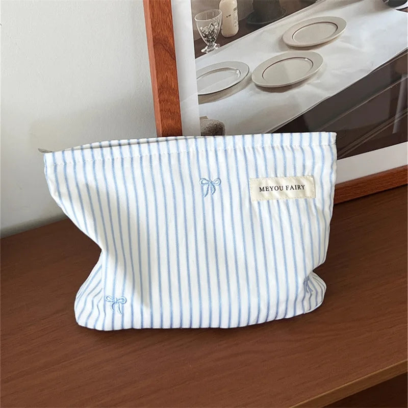 New Blue Color Mommy Bag Bowknot Embroidery Makeup Bag Zipper Baby Diaper Bag Nappy Pouch Travel Toiletry Storage Bags