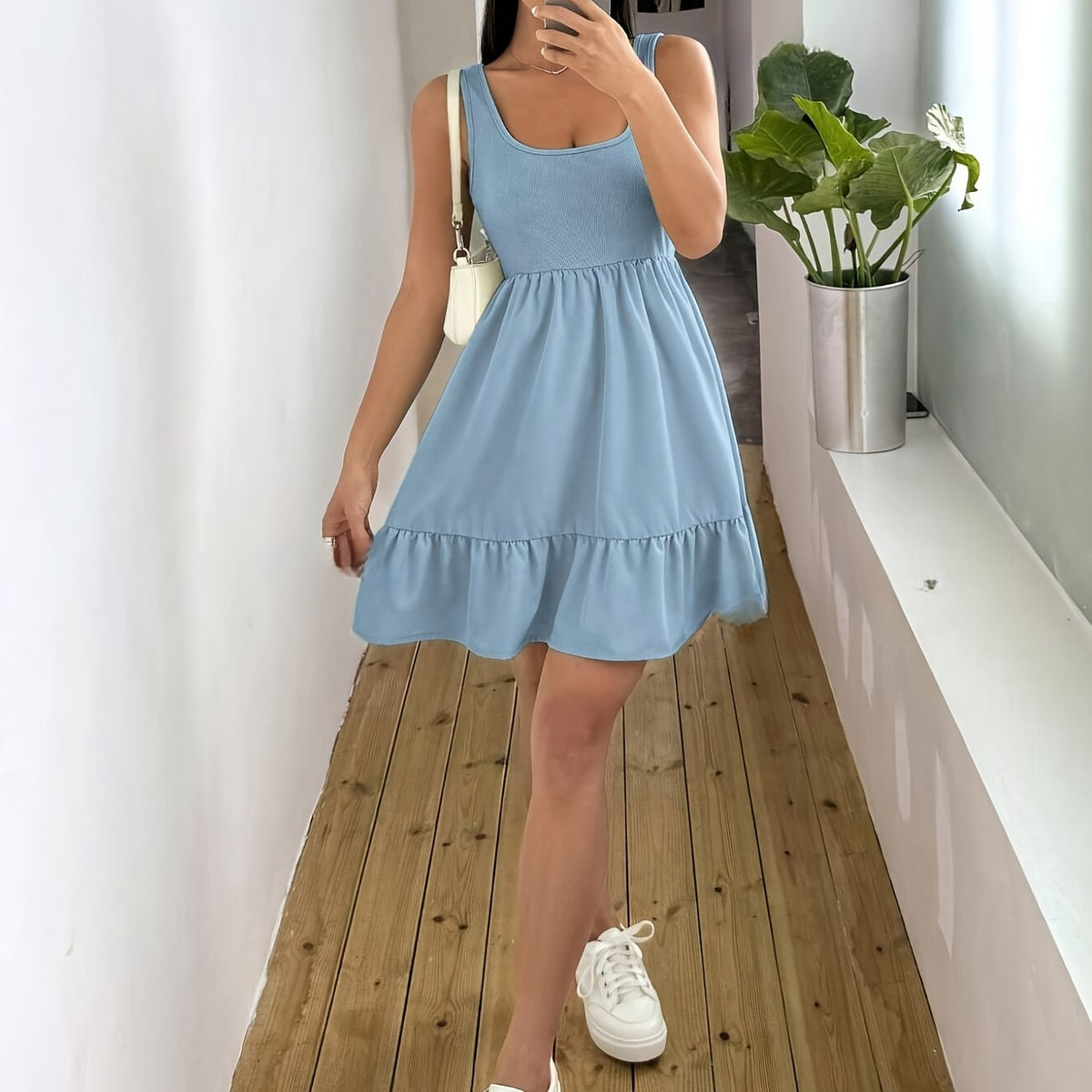 https://img.kwcdn.com/thumbnail/s/4c74396e57c3f54b5712a4a9f95d81bd_b51aa3d2cbbd.jpg