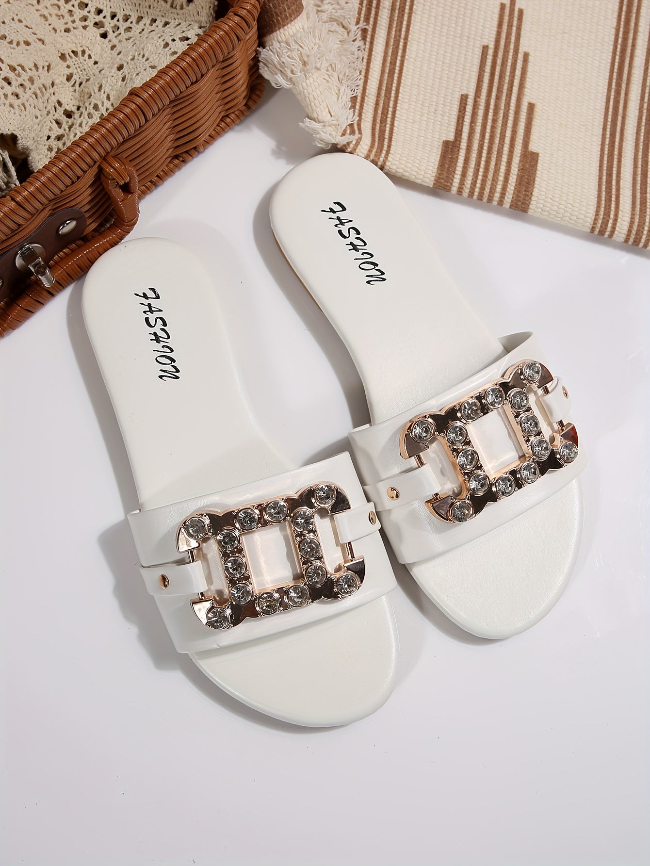 https://img.kwcdn.com/product/fancy/7a618d4e-51fd-4ab5-9809-fc6c3811b400.jpg