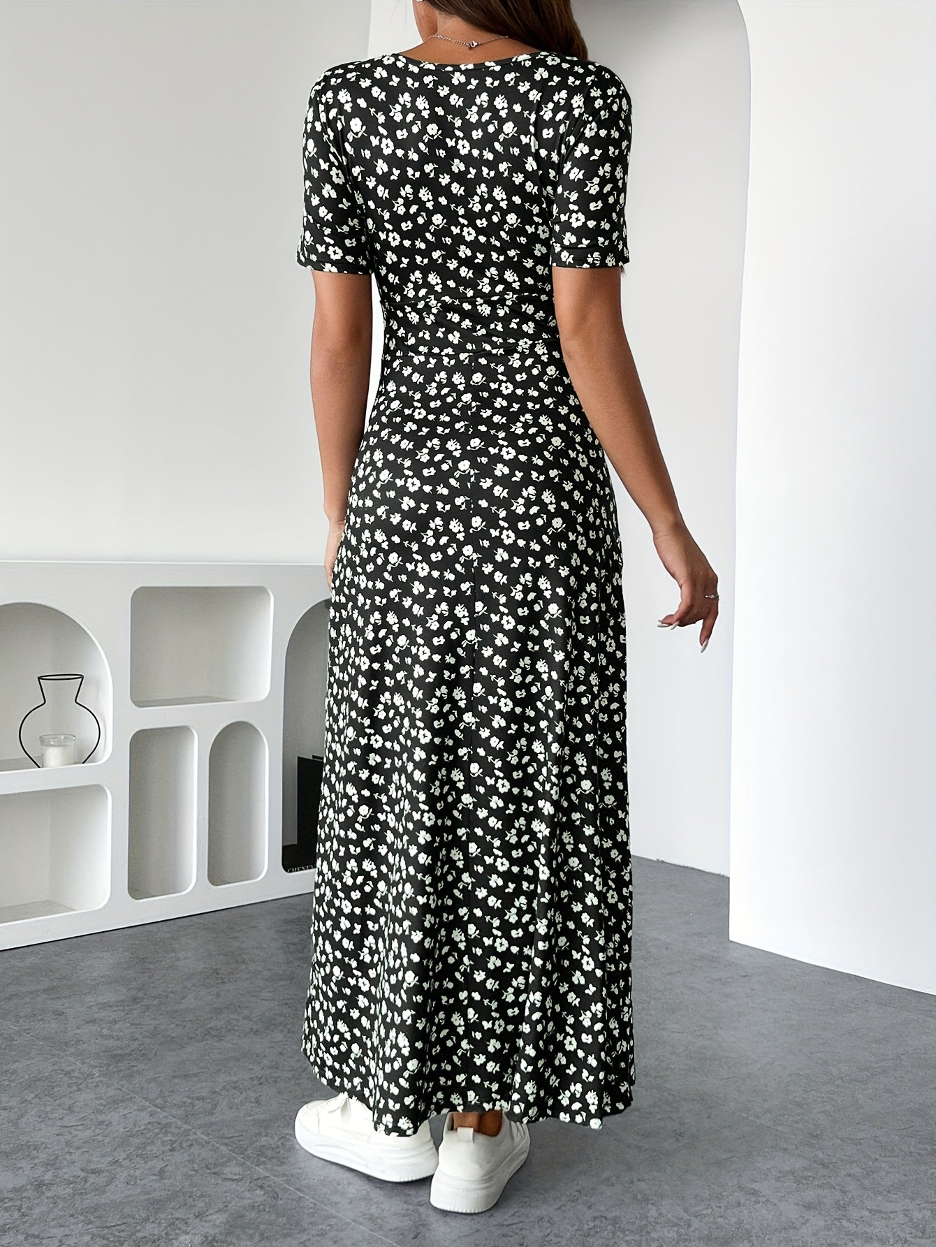 https://img.kwcdn.com/product/fancy/9d692d04-caf1-4514-898e-c8275a430526.jpg