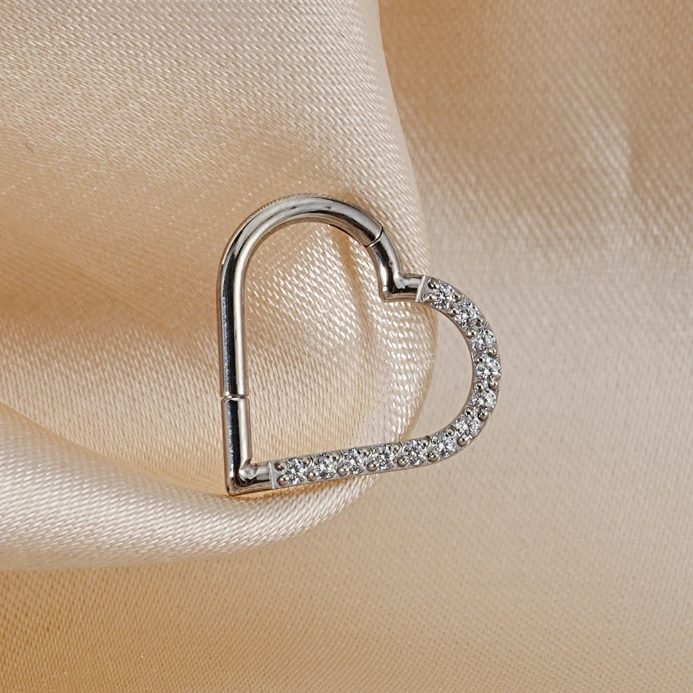 Right Grand ASTM F136 Titanium Daith Heart Earring Hoop Cartilage Tragus Helix Rings Hinged Segment Hoop with Clear CZ