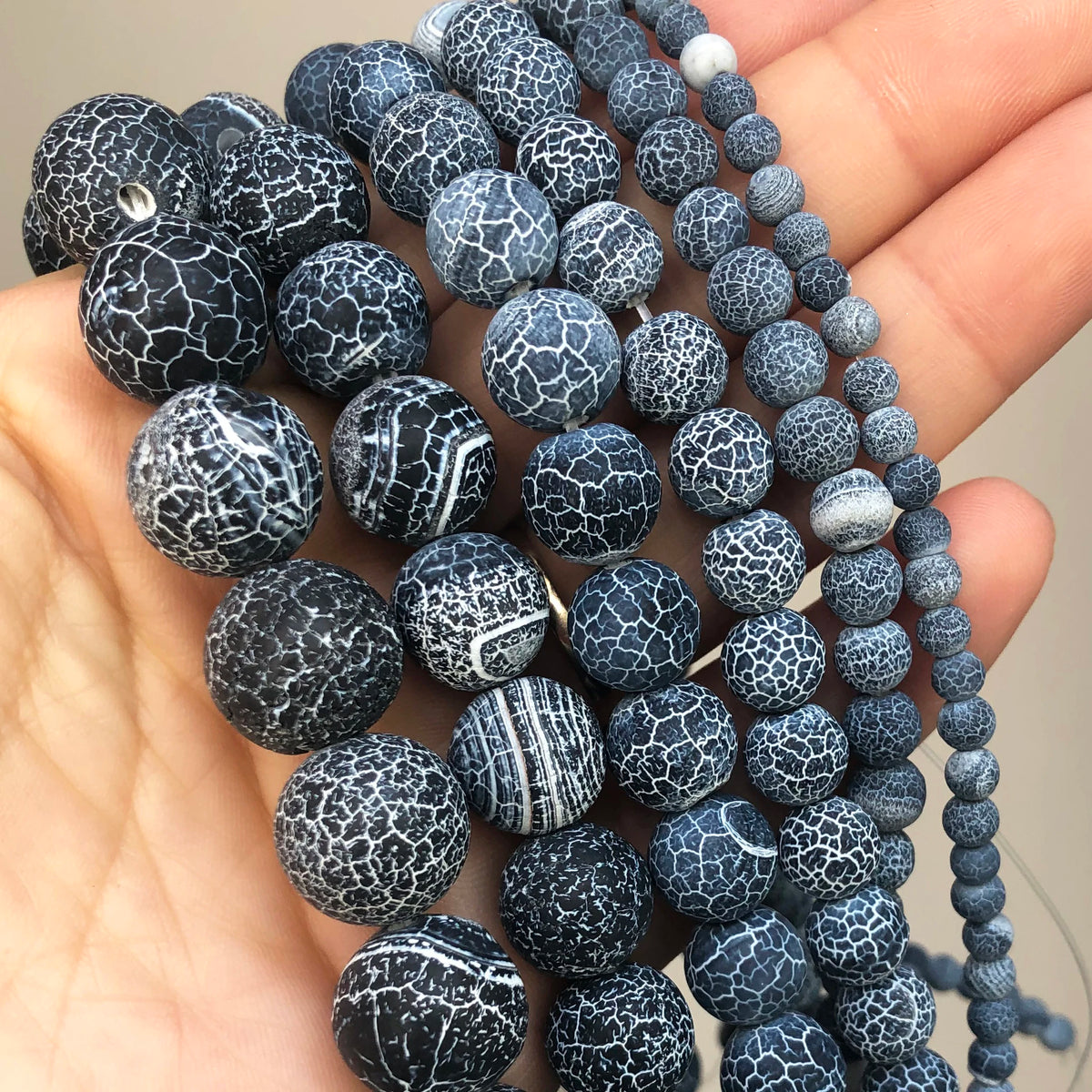 Natural Stone Dark Blue Chalcedony Jades Beads Round Loose Spacer Beads For Jewelry Making 4/6/8/10/12mm DIY Handmade Bracelets