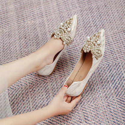 Designer Beads Wedding Shoes Women 2026 Lace Embroider Flats Woman Ballerina Pointed Toe Pearl Loafers Sneakers Plus Size 35-43