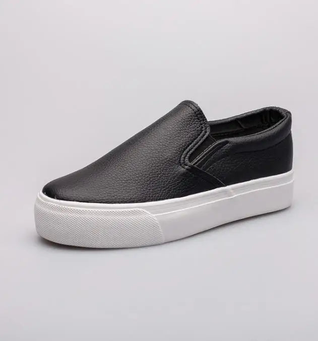 NEW Hot Fashion Brand Women Cartoon Loafers Flats Shoes Woman Casual Slip On Platform Shoes Ladies Comfort Shoes Size 35-40
