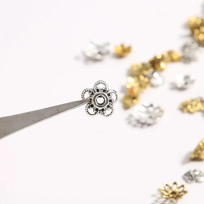 50pcs Tibetan Antique Silver Color Gold Leaf Flower Bead End Caps For Jewelry Making Needlework Spacer Bead Caps DIY Accessories
