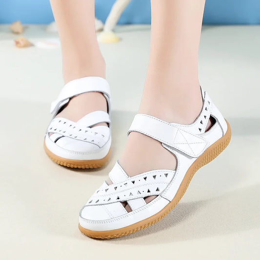 2021 New Women Sandals Leather Ladies Sandals Comfortable Flats Walking Sandals Covered Toe Beach Shoes Woman Footwear