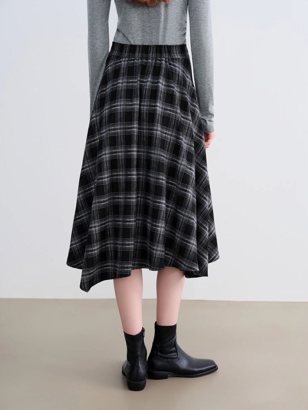 Women's Dark Plaid Asymmetric A-Line Skirt