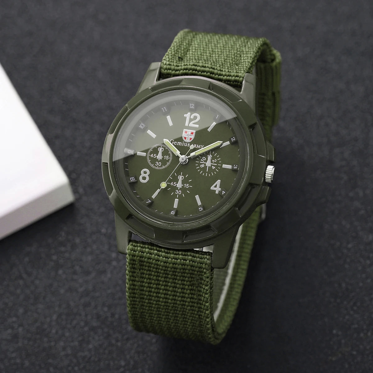 Fashion Decorative Three-eye Dial Women Quartz Watch Casual Nylon Strap Sport Wristwatches Reloj Mujer Girls Clock（Without Box）