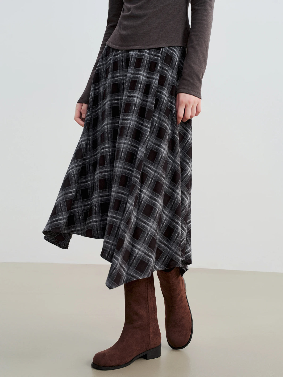 Women's Dark Plaid Asymmetric A-Line Skirt