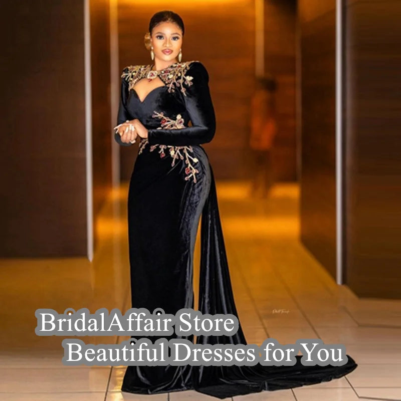 Vintage Black Velour Mermaid Evening Dresses Pretty Appliques Flowers Beaded Aso Ebi Formal Party Gown With Train Cocktail Dress