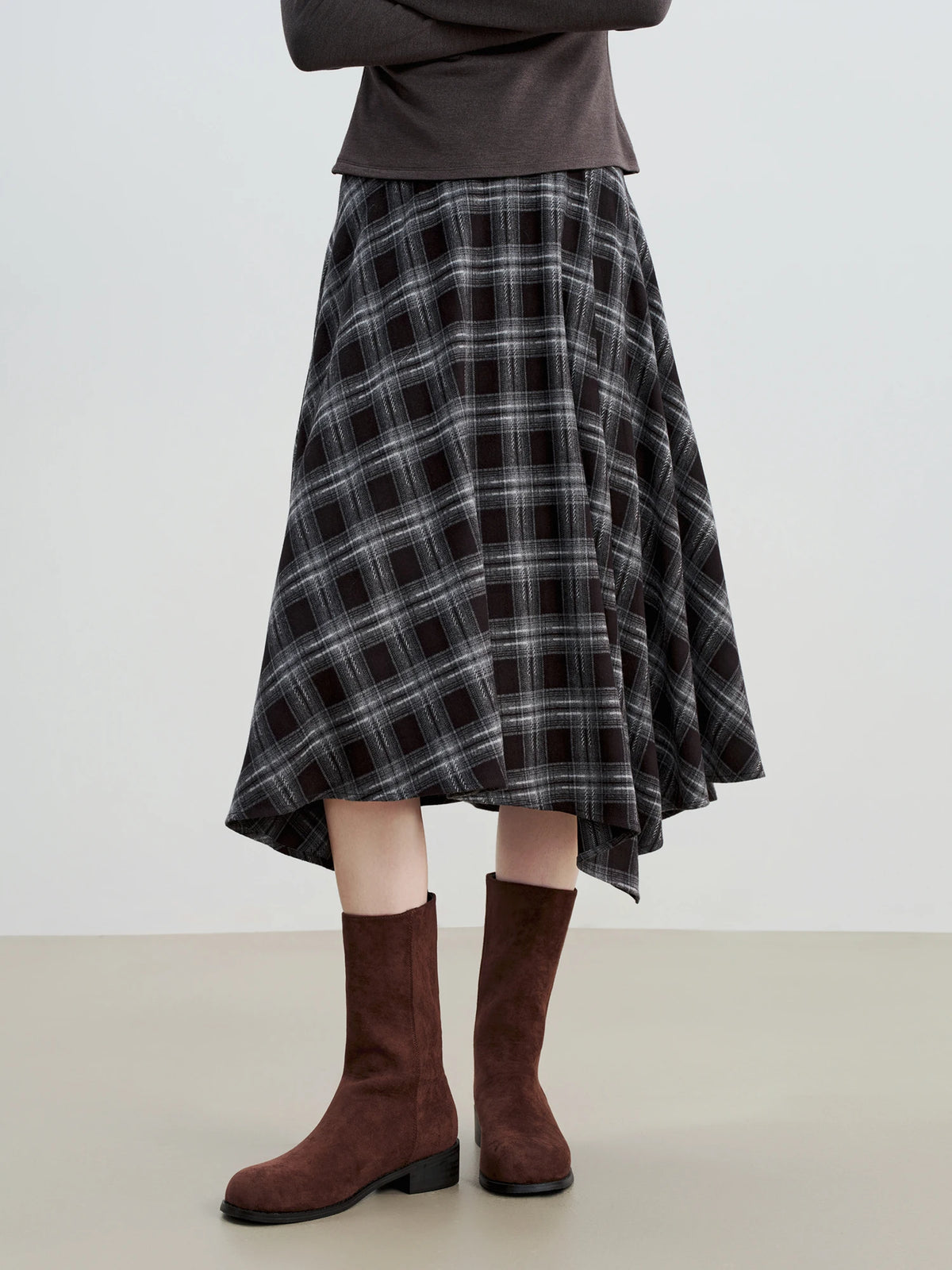 Women's Dark Plaid Asymmetric A-Line Skirt