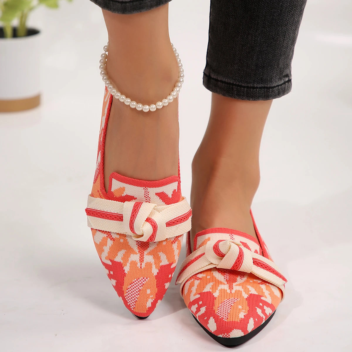 Mesh slip-on bow breathable casual shoes comfortable flat shoes fashion pointed toe large size single shoes women Large Size 43