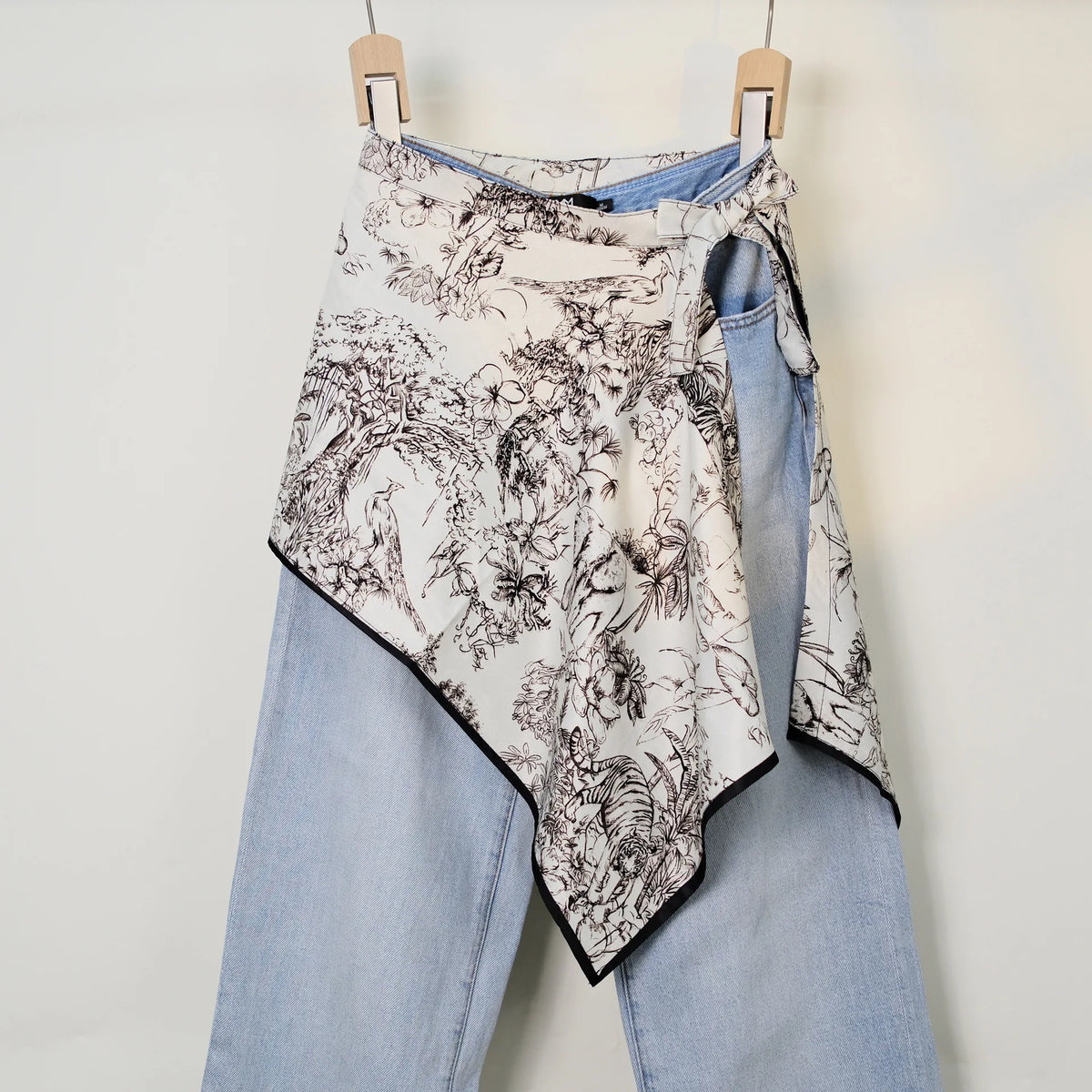 Streetwear Layering Pannier Skirt with Side Tie, Paisley Polka Dot Leopard Print Hem, Multifunctional Apron Skirt for Dresses