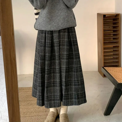 Women's Plaid Pleated Long Skirt