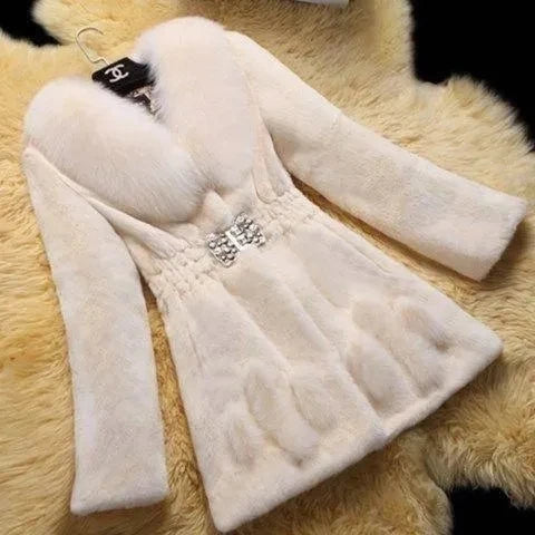 Women's Textured-Collar Button-Front Coat