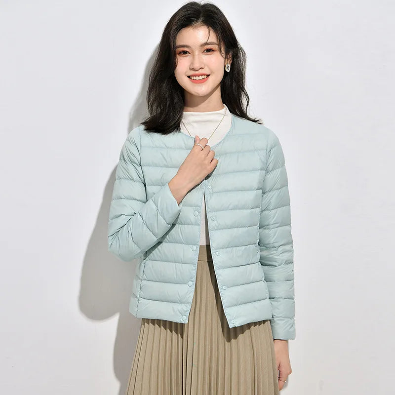 Lightweight Down Jacket Women's Autumn and Winter 2025 New Short Slim-fit V-neck Round Neck Mother's Wear All-match Warm Jacket