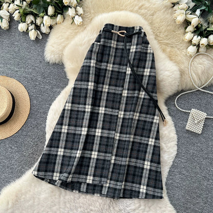 Women's Plaid A-Line Skirt with Waist Detail