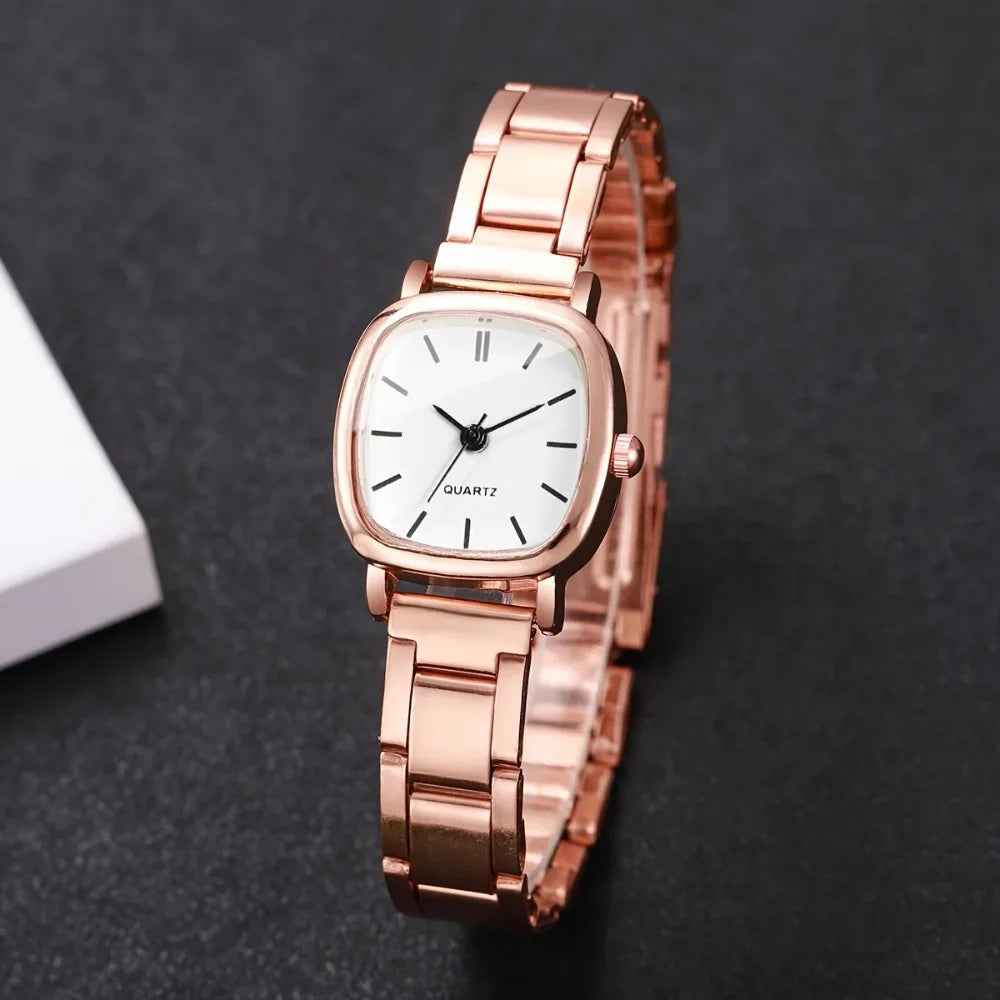 Trendy Steel Strap Luxury Wrist Watches Square Small Dial Fashion Style Ladies Bracelet Watch Versatile Quartz Watch
