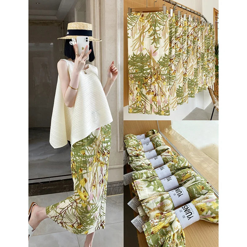 Women's Plus Size Summer New Arrival Elegant Classic Pleated Texture Lazy Style Floral Print Slit High Waist Slimming Skirt