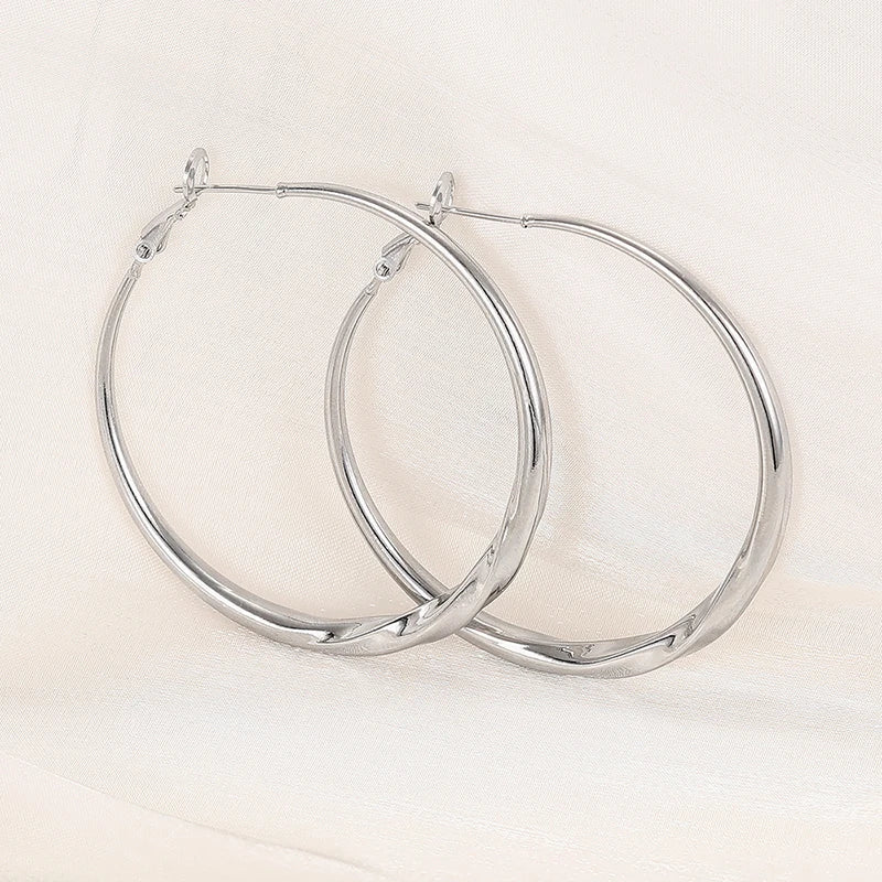 Huitan Trendy Simple Style Silver Color/Gold Color Big Hoop Circle Earrings For Women Wedding Daily Party Versatile Accessories