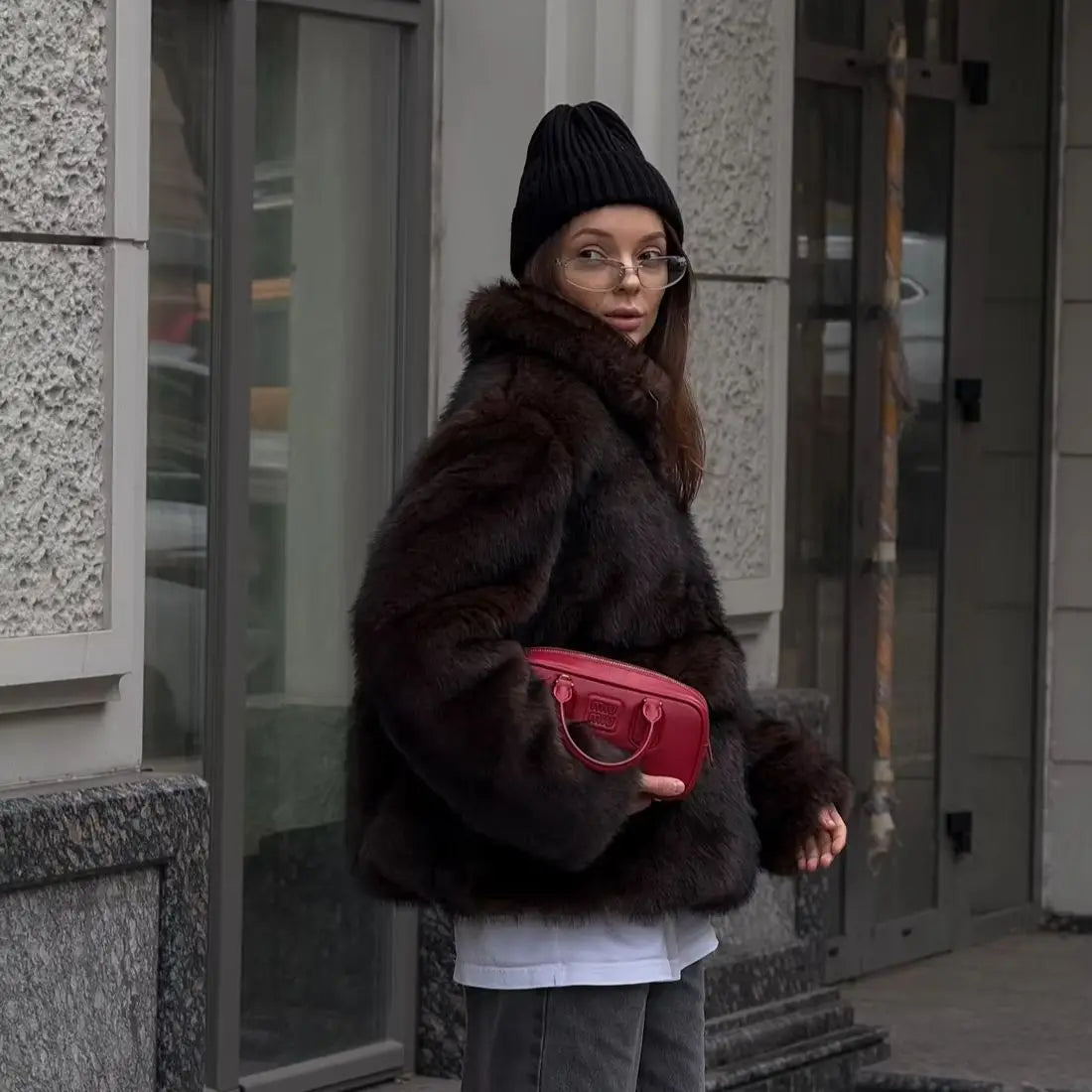 Laur 2026 Designer Faux Fur Coat, New Winter Style, Warm Pullover Zipper Top Simple Stylish And Elegant