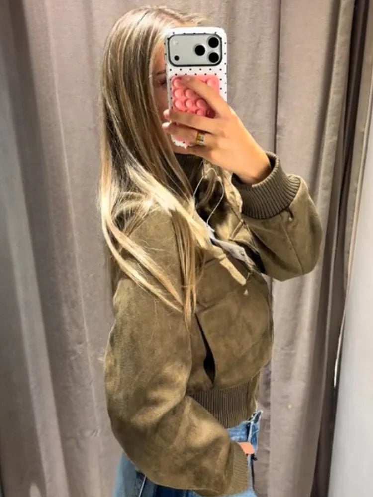Women's Cropped Bomber Jacket Stand Collar Zipper Patch Pocket Rib Trim Long Sleeve Short Coat Vintage 2026 Autumn Casual Outfit