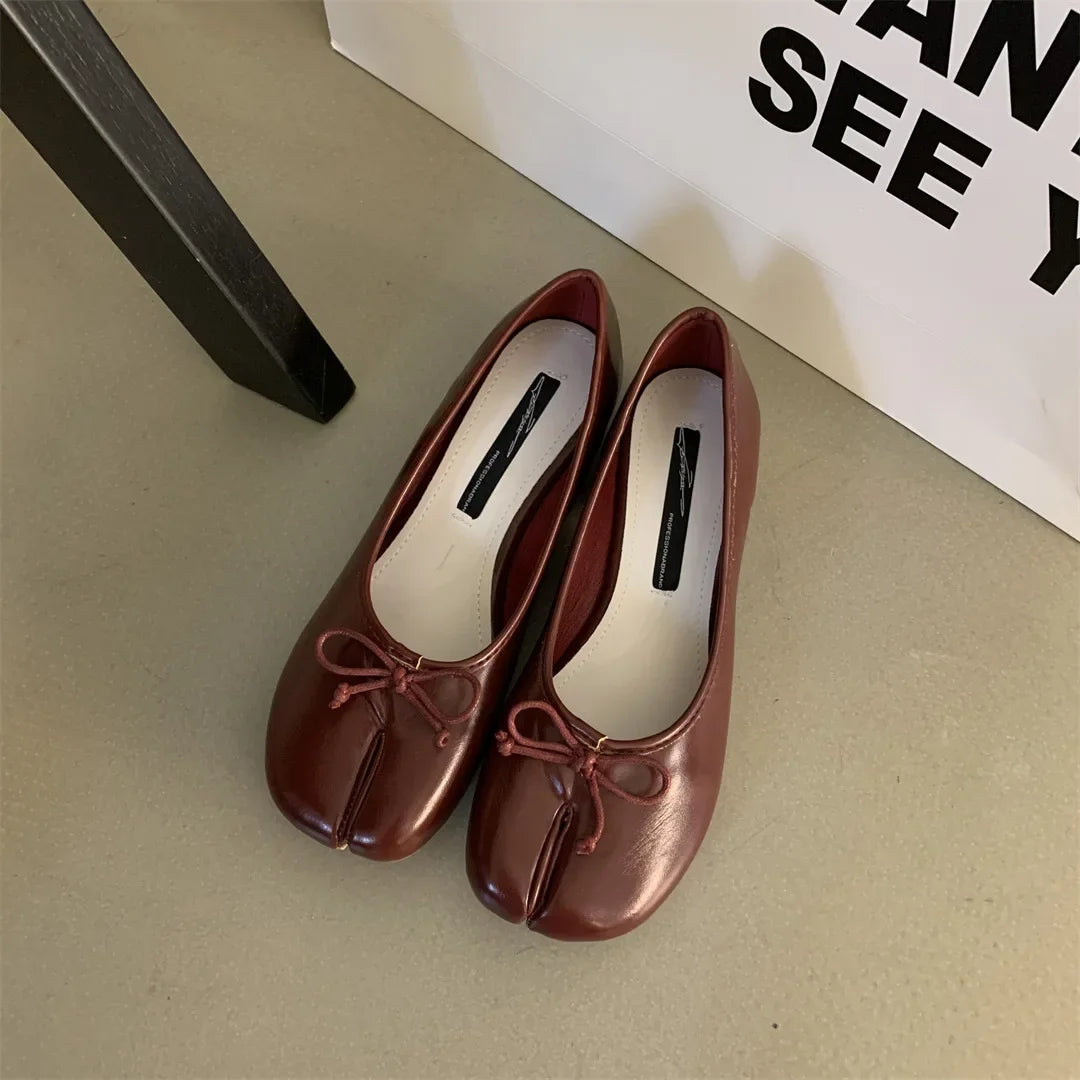 Tabi Shoes Ballet Falts Leather Ballerina Shoes For Women Split Toe Flats Tabi Shoes Slip On Soft Bottom Moccasins with Bowknot