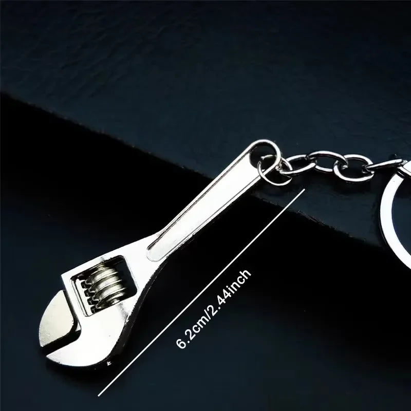 1pc Creative Tool Adjustable Wrench Spanner Key Chain, Metal Keychain For Men
