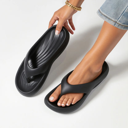 Fashionable Thick-soled Flip-flops for Women To Wear in Summer, Anti-slip, Anti-odor, and Soft-soled Flip-flops for The Beach