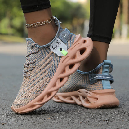 ELUVA Unisex Running Shoes Women Men Lightweight Mesh Breathable Comfortable Flat Soft Tennis Shoe Non Slip Lace-up Sneakers Man
