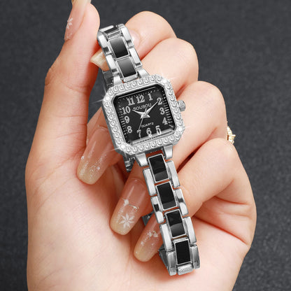 Luxury Square Rhinestone Women Quartz Watch Black Dial Metal Bracelet Fashion Ladies Wristwatches Relogio Feminino（Without Box）