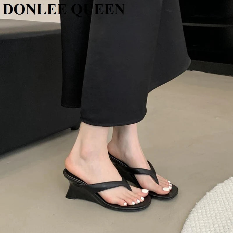 Women's Toe-Post Heeled Sandals in Style Options