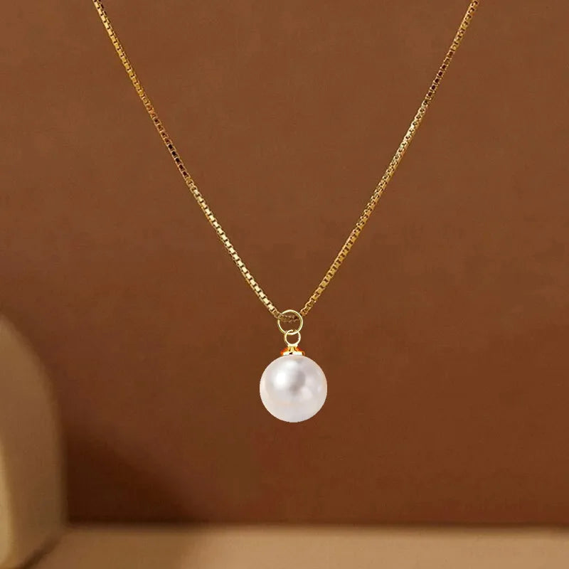 Romantic Heart Necklace Elegant for Valentine's Day Women's Love Pendant Jewelry Anniversary Gift Daily Wear Accessories