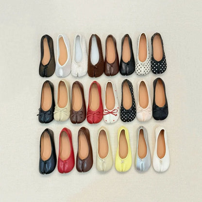 Women Tabi Split‑Toe Ballet Flats Spring Slip‑On Shoes Vintage Soft PU Leather Lightweight Casual Loafers Walking Dress Shoes