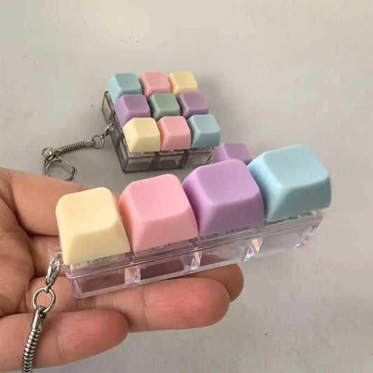 1/4/5/9 Button Keyboard Fidget Clicker Mechanical Keyboard Fidget Keychain For Gifts To Pass The Boring Time
