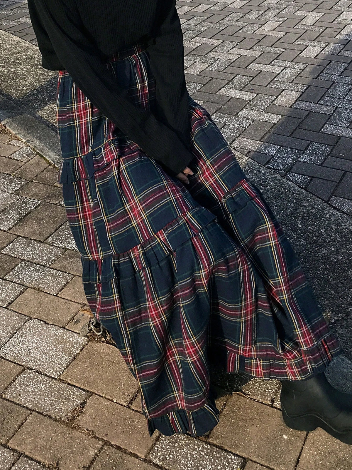 Women's Plaid Maxi Skirt, Ruched & Ruffled Design, Elastic Waist Casual Elegant Long Skirt