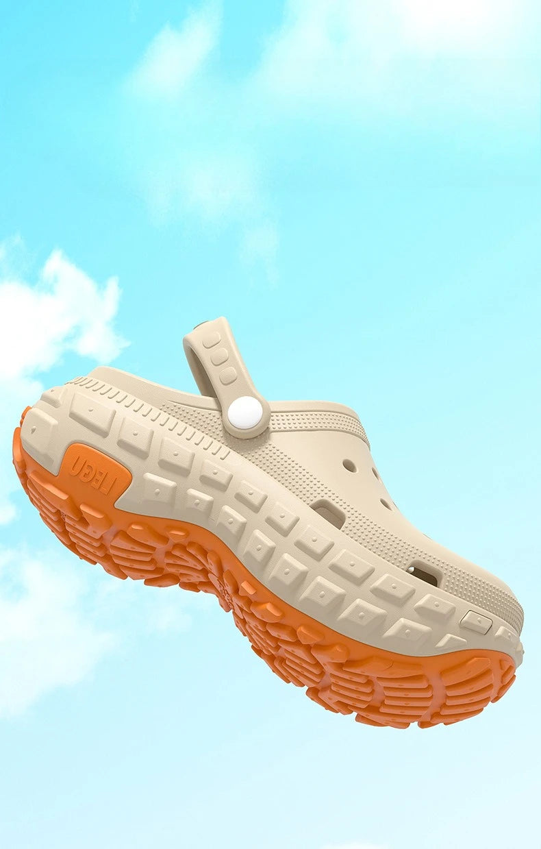 Thick soled perforated shoes for men's summer new trend slip resistant wear-resistant and odorless sandals for driving