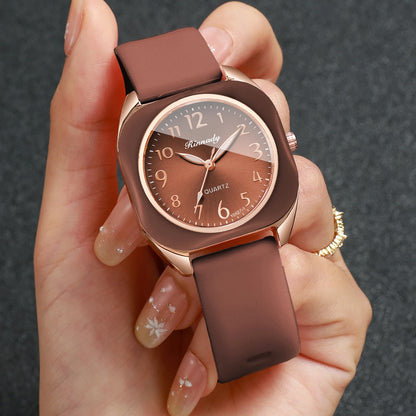Fashion Square Women Quartz Watch  Arabic Dial Brown Silicone Strap Girls Student Wristwatches Relogio Feminino（Without Box