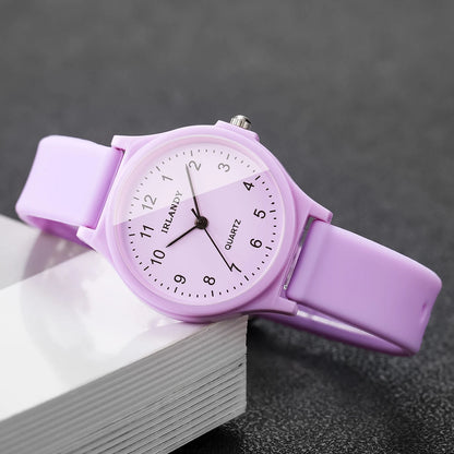 Fashion Women Watch Minimalist Round Dial Silicone Strap Quartz Wristwatch for Girls Students Reloj Mujer (Without Box)