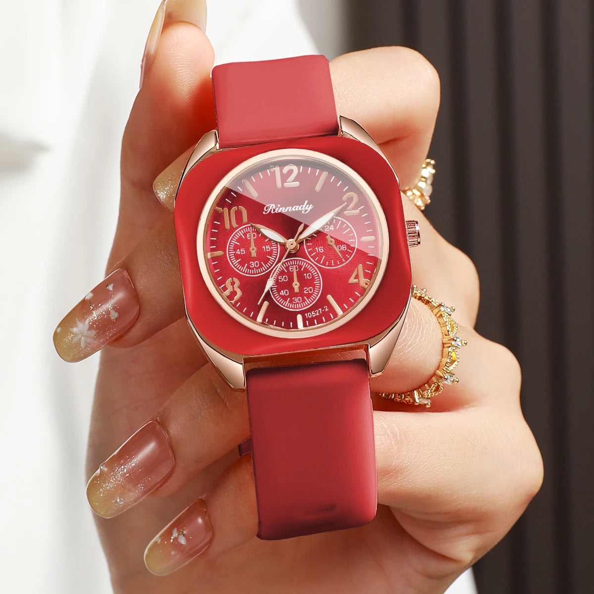Fashion Women Square Quartz Watch Red Silicone Strap Decorative Three Dials Sports Wristwatches Relogio Feminino（Without Box）
