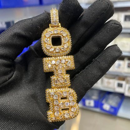 Uwin Custom Vertical Initial Letter Pendant Mixed Inlay Irregular Shape Cubic Zircon NamePlate Necklace Hiphop Jewelry