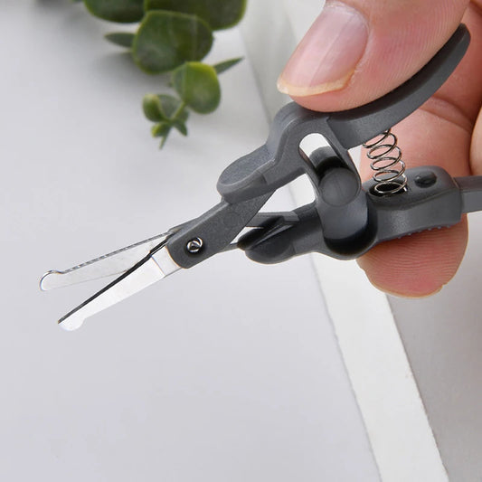 1Pc Stainless Steel Mini Portable Curved Mustache Nose Ear Hair Remover Scissor Trimmer Small Scissors