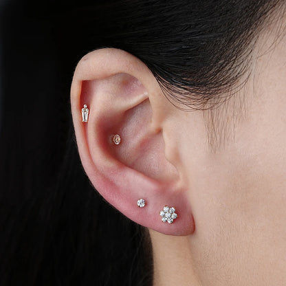 Right Grand ASTM F136 Titanium 16G Tiny Flower CZ Stud Earring Tragus Helix Rook Conch Labret Stud Flat back Cartilage Piercing